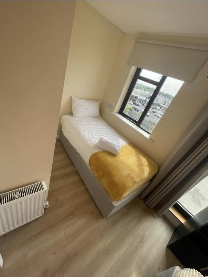 Modern City Centre House In Heart Of Galway City Ngoại thất bức ảnh