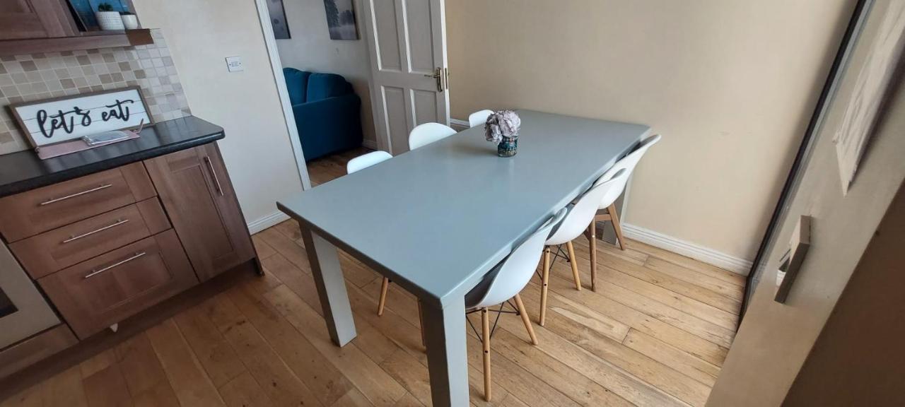 Modern City Centre House In Heart Of Galway City Ngoại thất bức ảnh